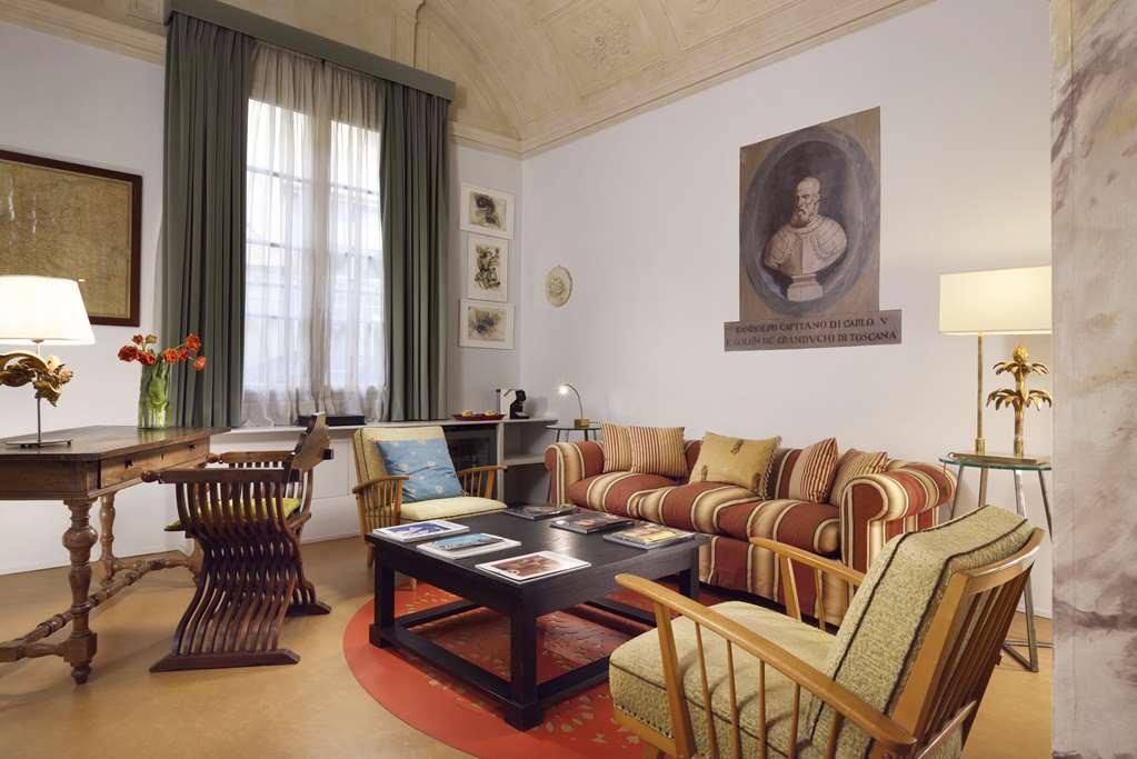 Leone Blu Suites | Una Esperienze Florence Room photo